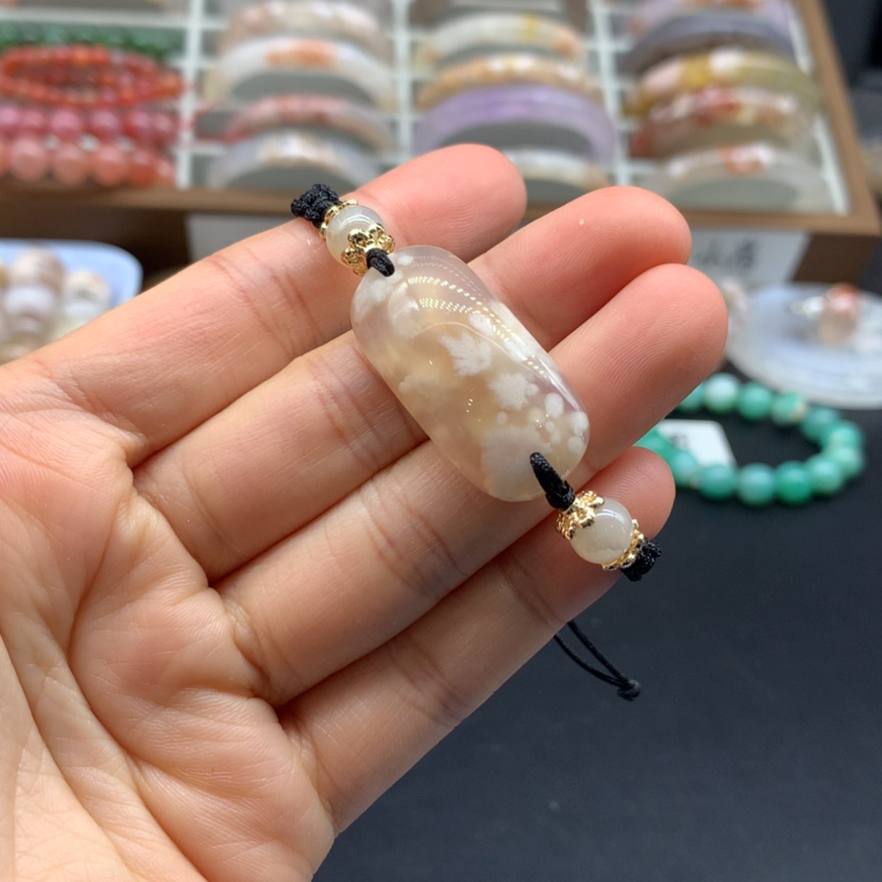 【闪购商品】玛瑙/玉髓耳钉未镶嵌