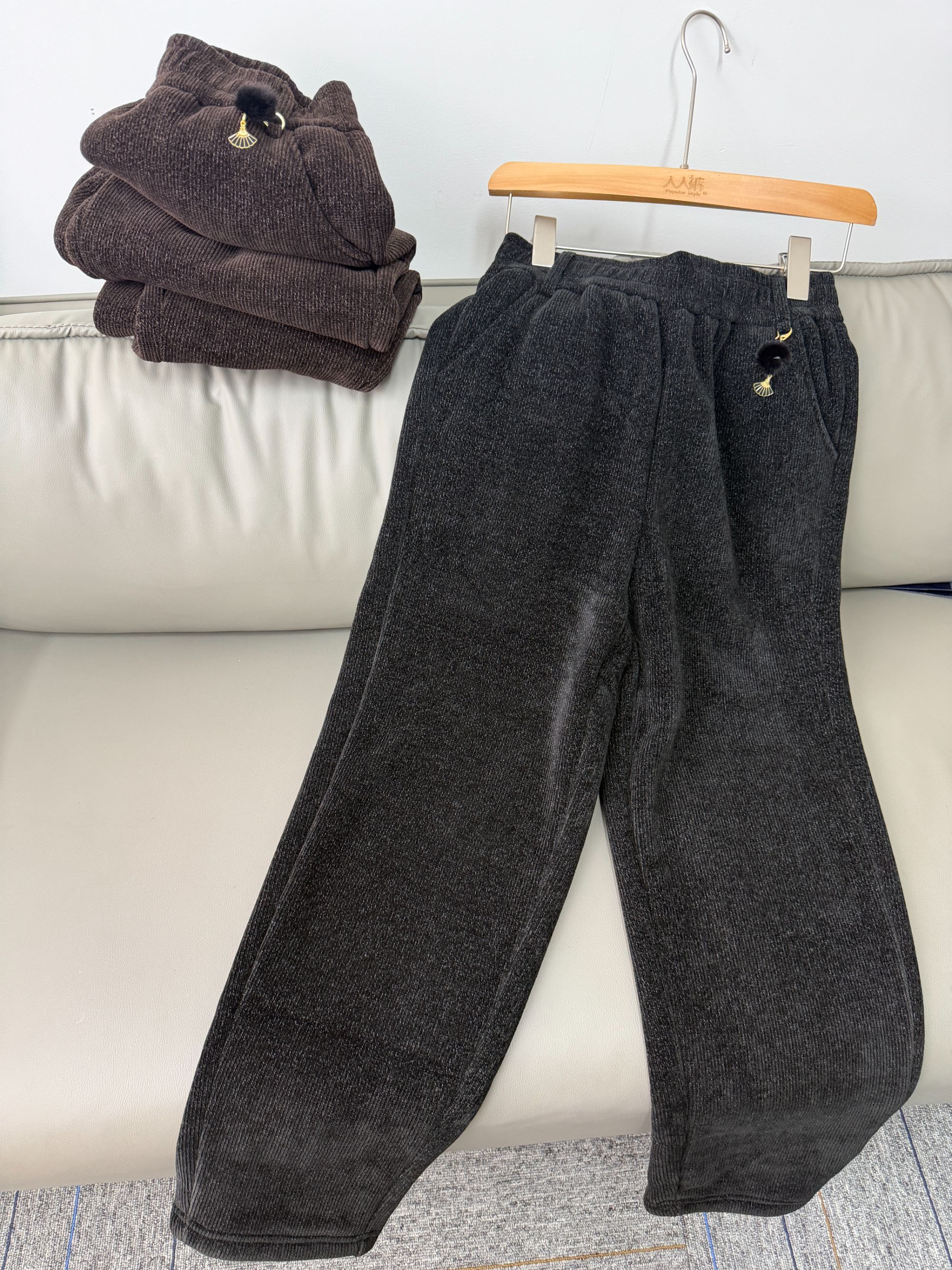 厚绒窄版直筒裤女冬高腰垂感宽松显瘦欧棉绒加厚保暖外穿休闲裤子