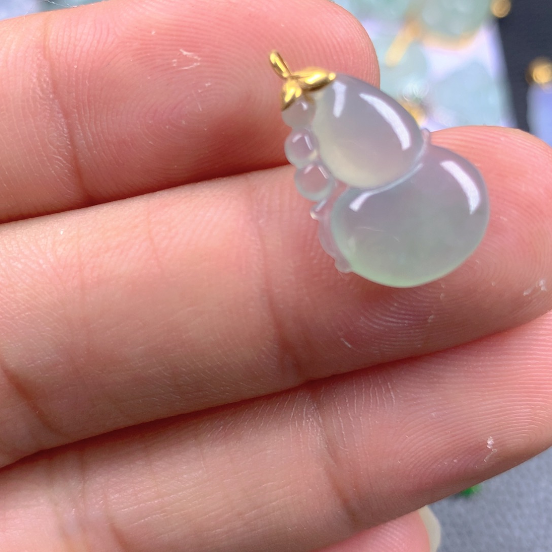 【闪购商品】翡翠18K金镶嵌颈饰翡翠