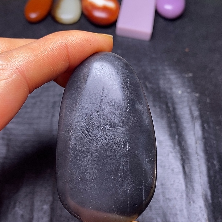 和田玉未镶嵌耳饰