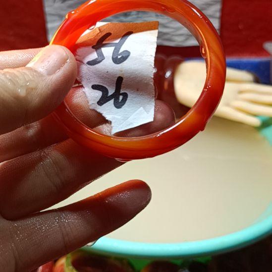 玛瑙/玉髓手镯未镶嵌