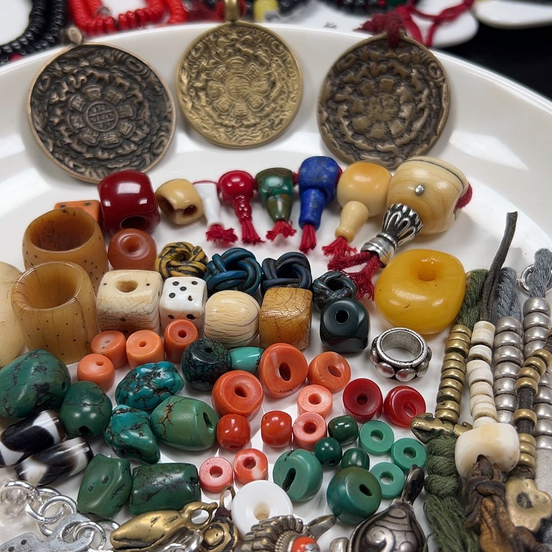 玻璃颈饰琉璃工艺品（菩提根109颗尺寸8）