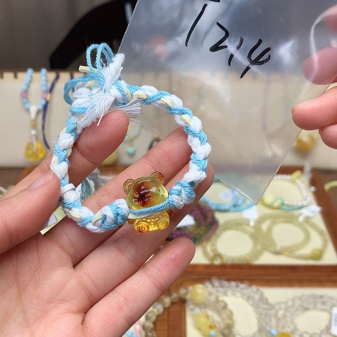 琥珀吊坠(不含链)未镶嵌