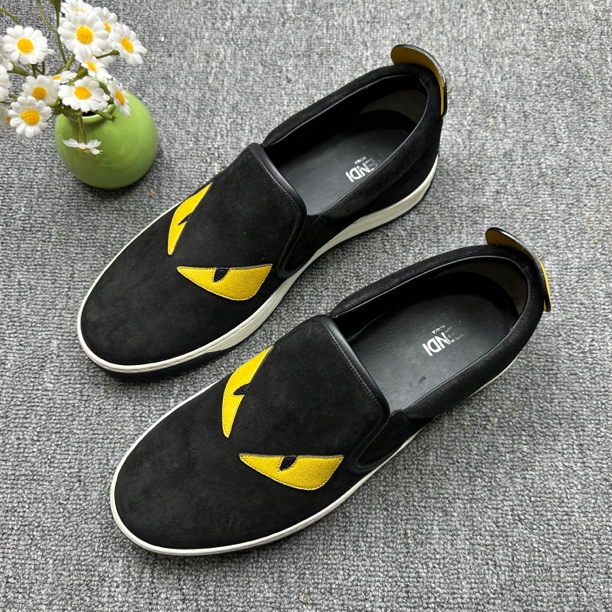 95新 FENDI/芬迪 板鞋/41码/阳/小怪兽 