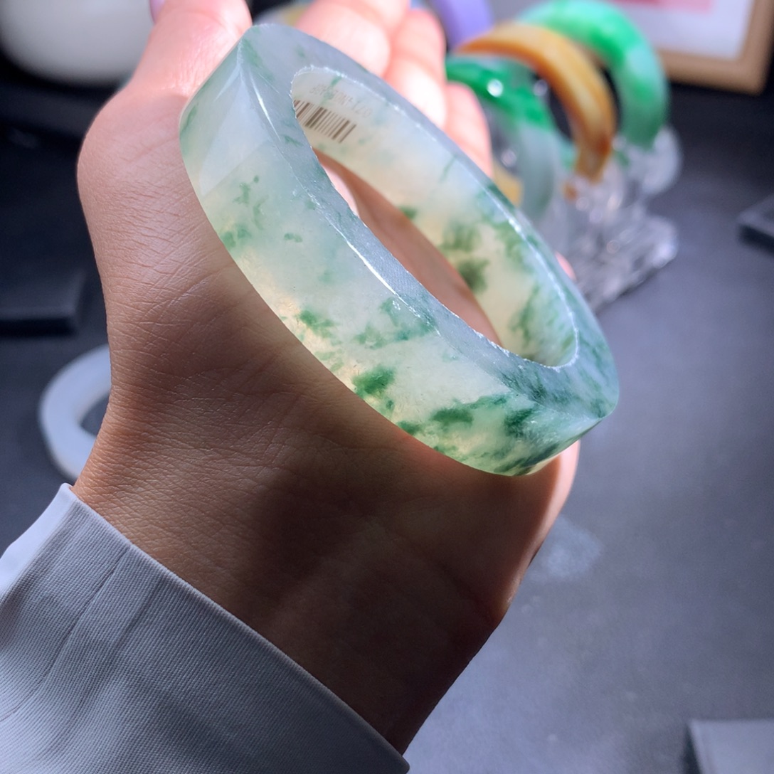 未镶嵌翡翠定制翡翠
