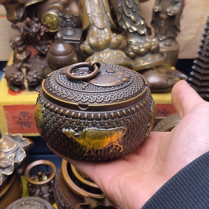 精美铜器点击下单