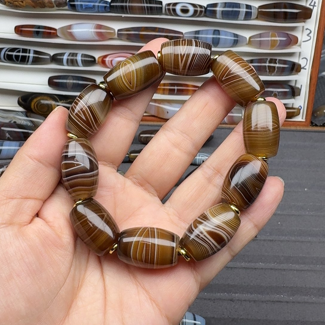 就***串玛瑙/玉髓合金珠宝半成品