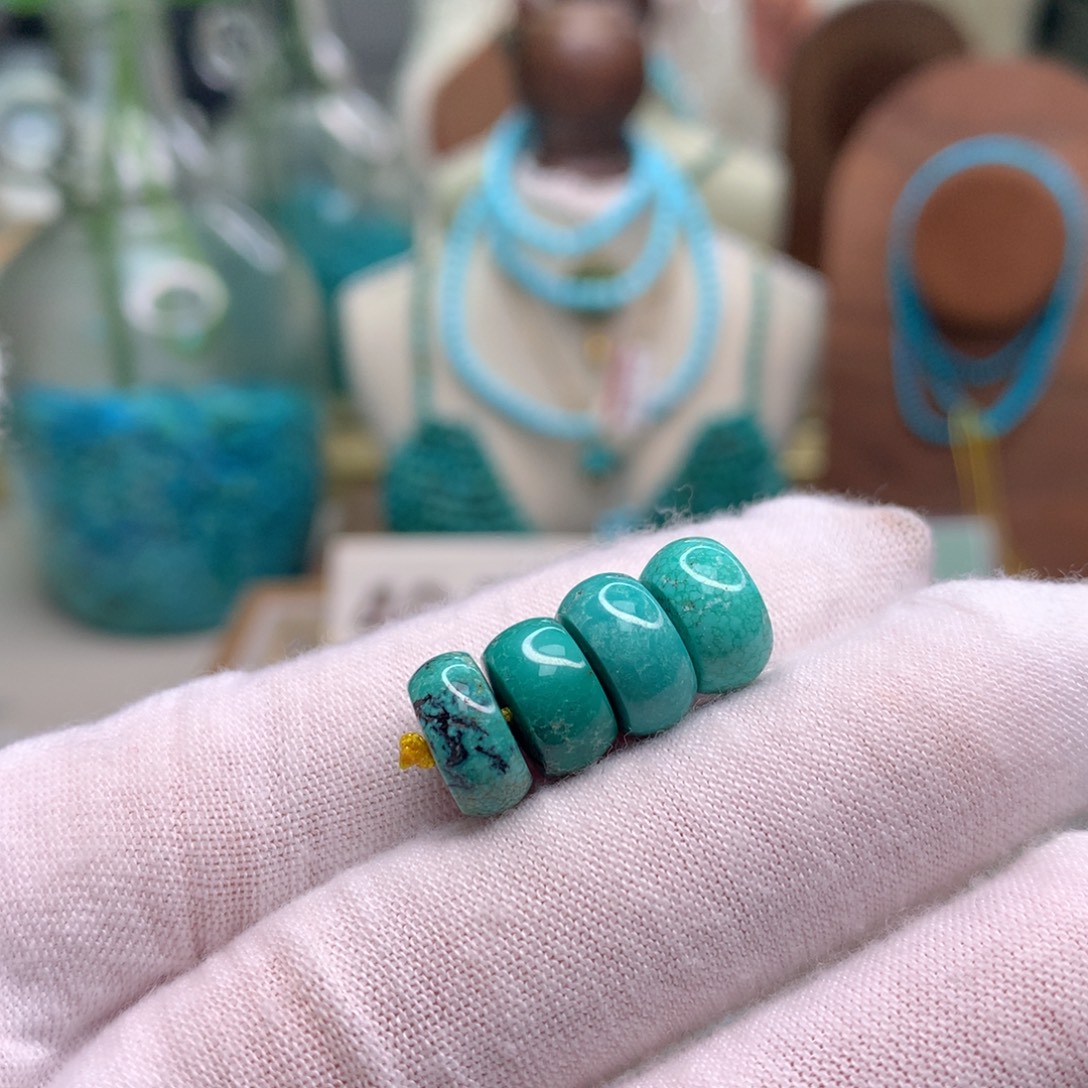 荷****绿松石未镶嵌配饰