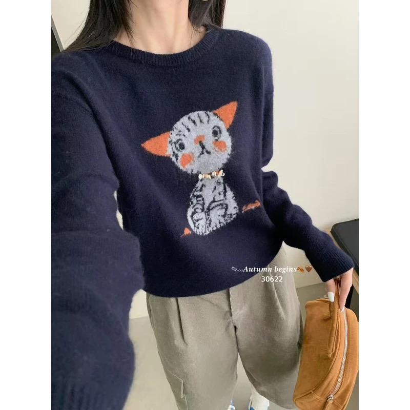 95252重工针织小猫咪刺绣款宽松保暖毛衣