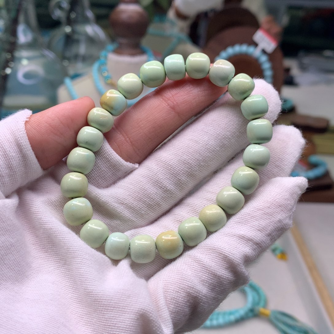 绿松石配饰未镶嵌