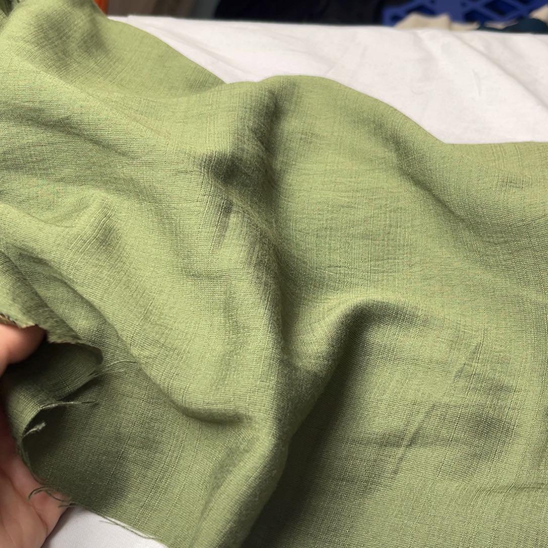 军绿色麻棉3米。        