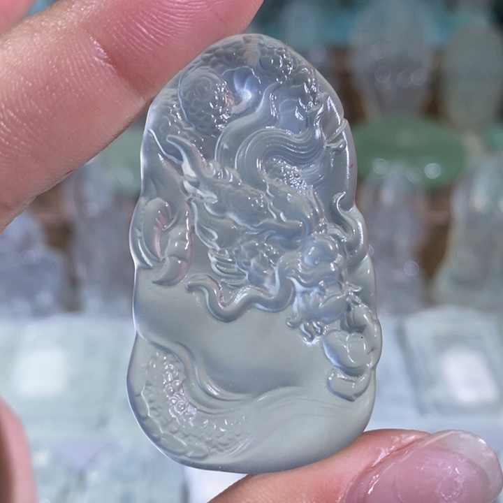 岫玉吊坠未镶嵌吊坠