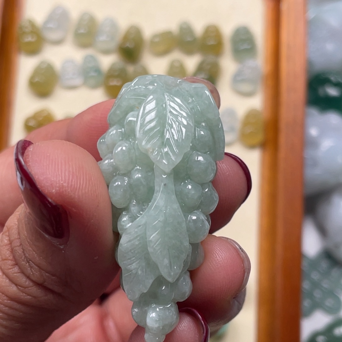 翡翠颈饰未镶嵌56895678