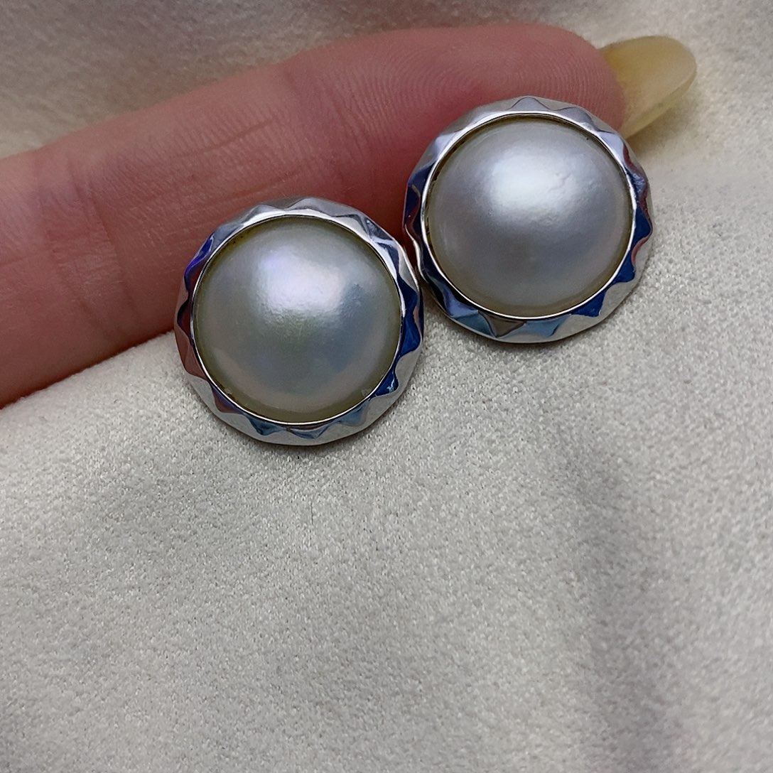 【闪购商品】耳饰银S925镶嵌拼合珍珠（马贝珠）