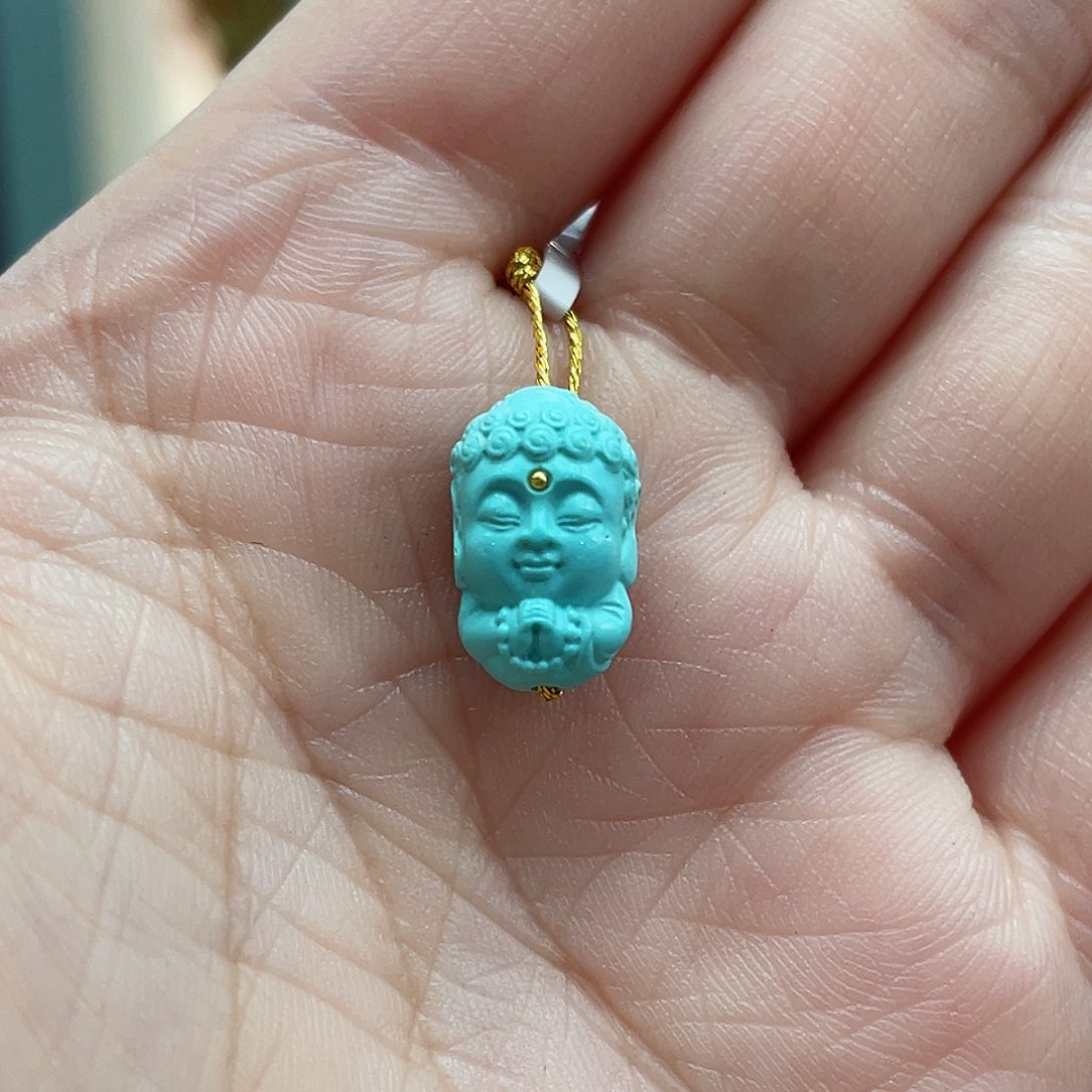 绿松石颈饰未镶嵌