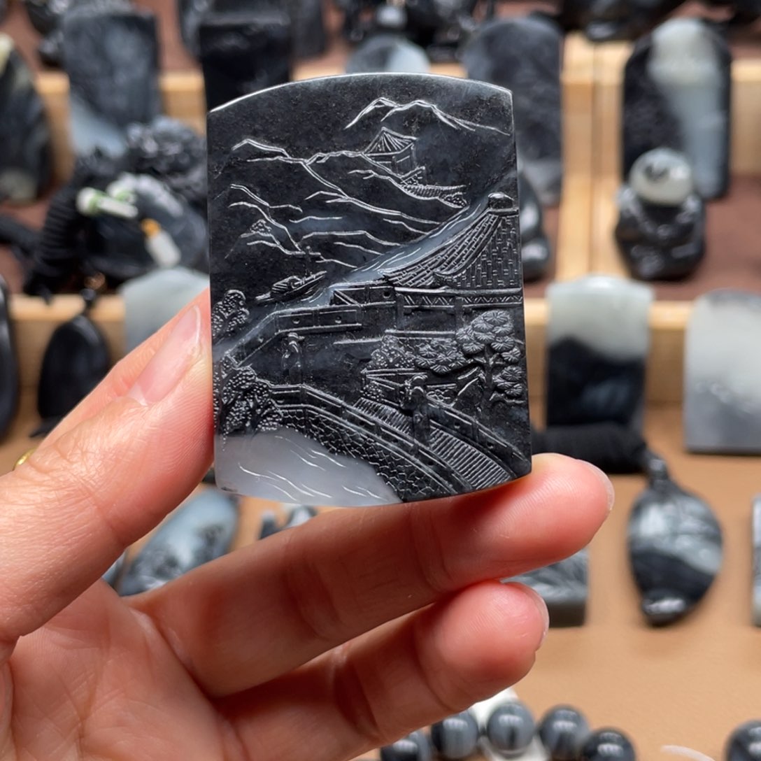 和田玉挂件未镶嵌