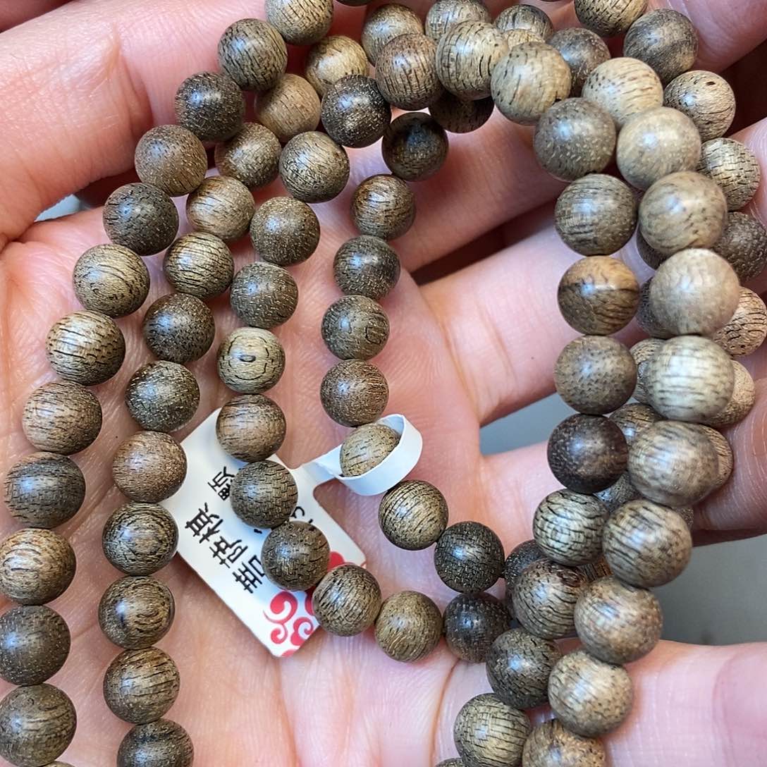 手串沉香天然野菩萨棋0.73，13克，19