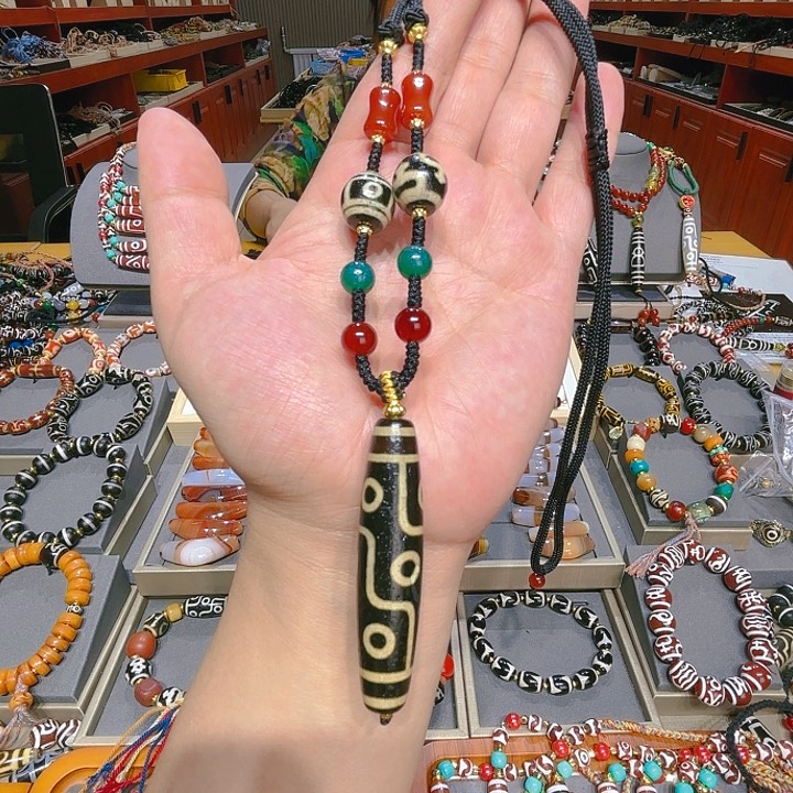 未镶嵌玛瑙/玉髓珠宝奇石