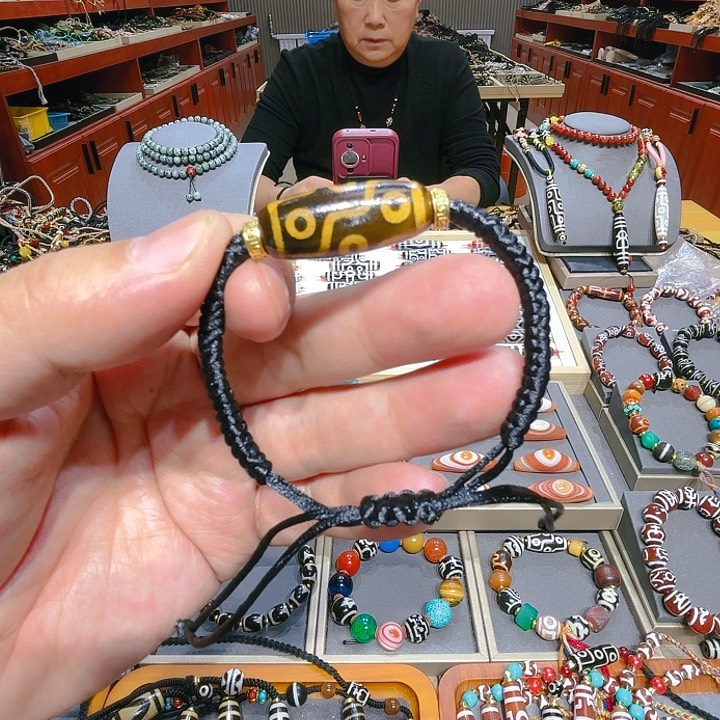 未镶嵌玛瑙/玉髓珠宝奇石