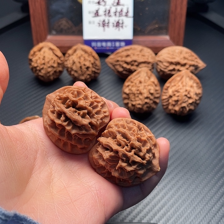 小***铭核桃手串/手链秦岭