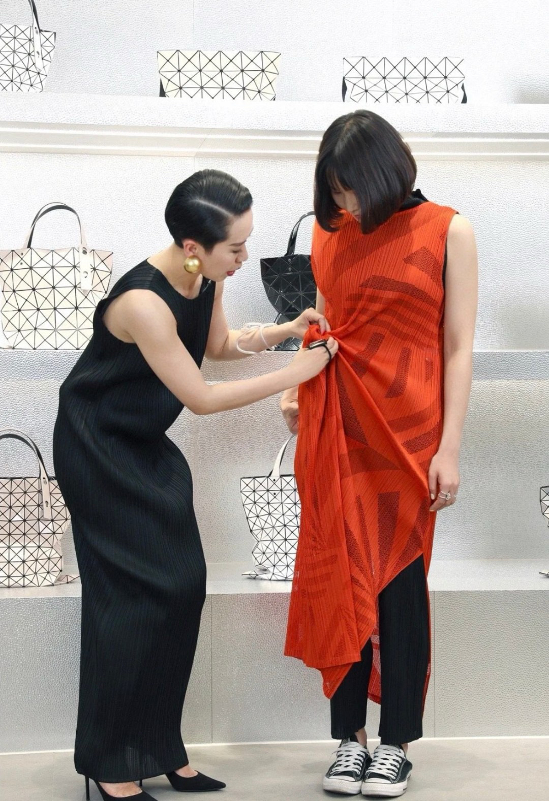 三宅HIJOY一生褶皱系列显瘦原单连身裙