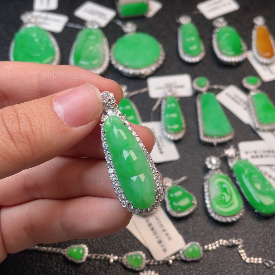 翡翠吊坠(不含链)银S925镶嵌