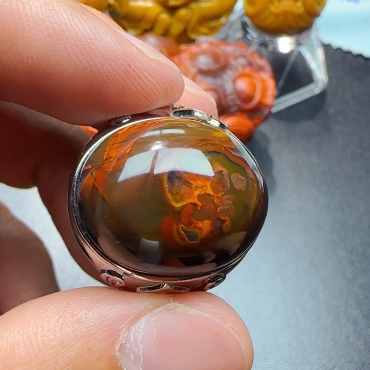 玛瑙/玉髓战国红未镶嵌林***哥