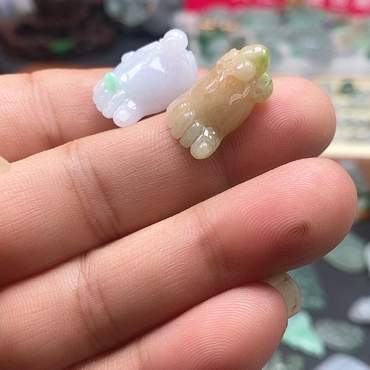 吊坠(不含链)未镶嵌翡翠一个50