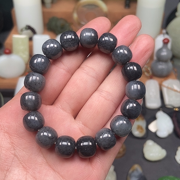 和田玉吊坠(赠链)未镶嵌