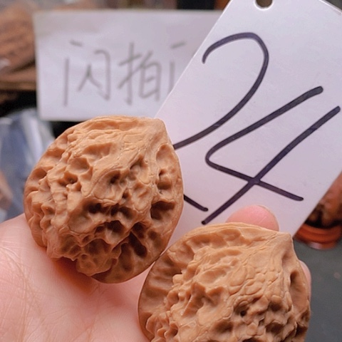 吊坠桃核39全品玉玲珑