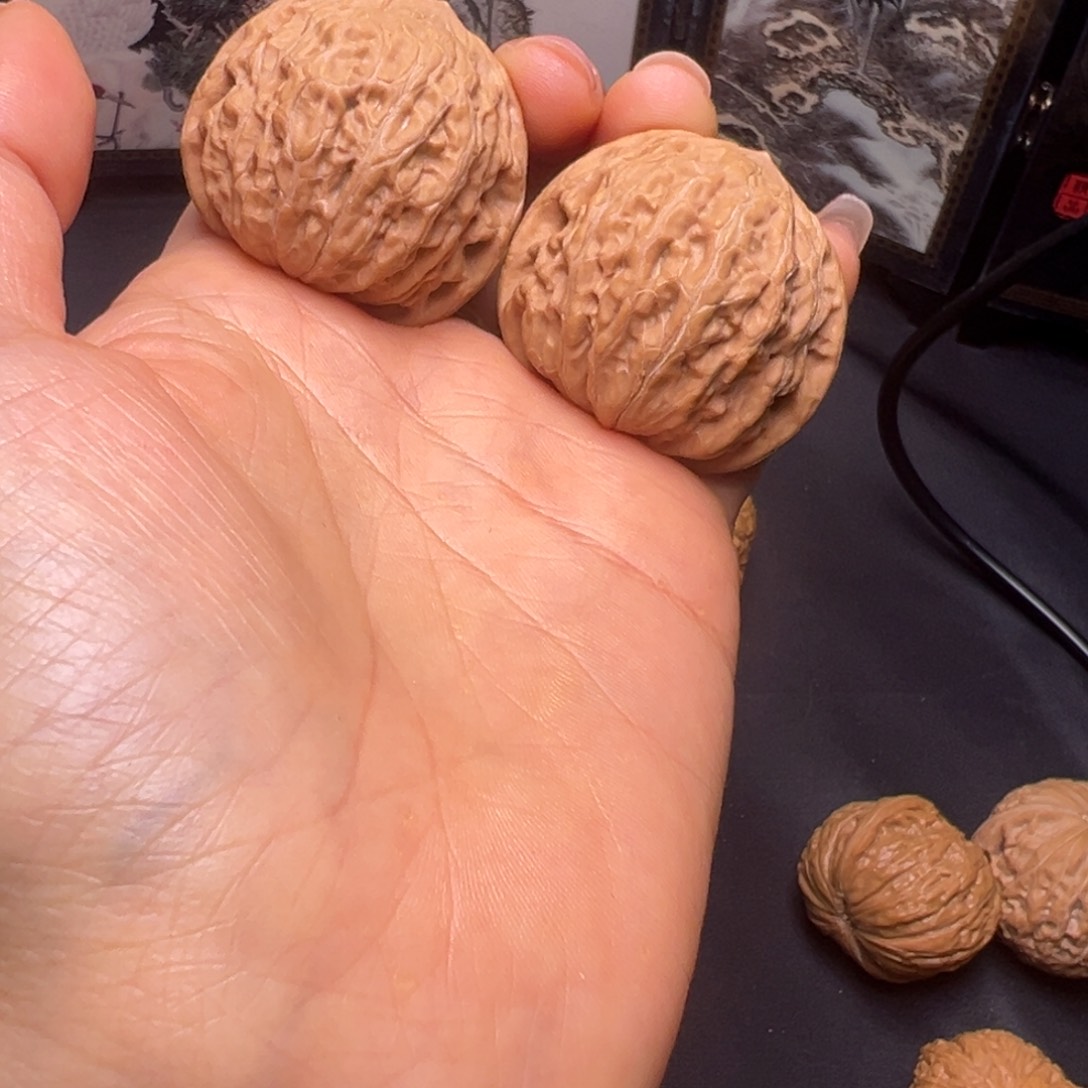 文玩核桃吊坠38铁锤妹妹