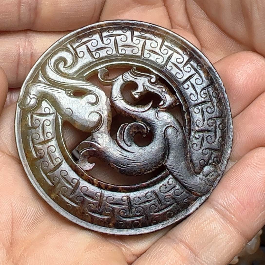 和田玉挂件未镶嵌金**苑