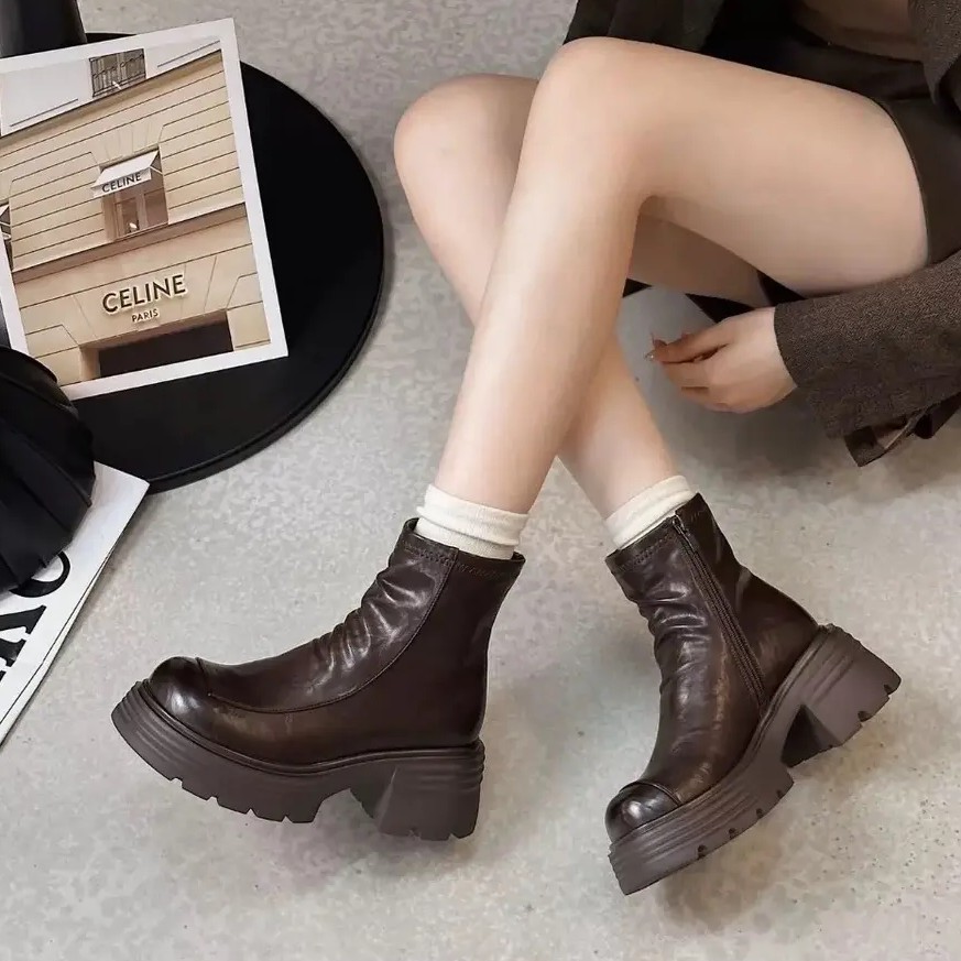 高蒂 新款时尚百搭休闲鞋女鞋厚底超轻马丁靴54212-839