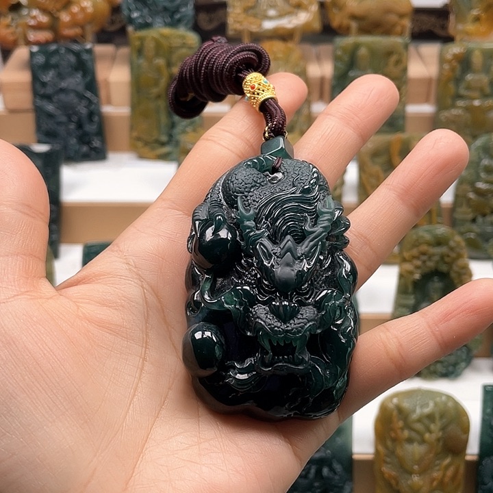 翡翠颈饰未镶嵌龙***D天然翡翠A货龙