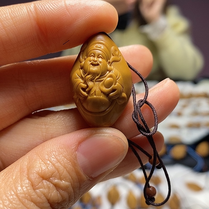 橄榄核吊坠橄榄核