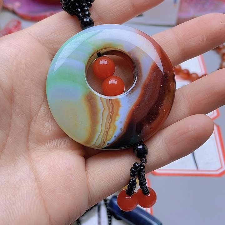 【闪购商品】玛瑙/玉髓珠宝半成品未镶嵌美**霞
