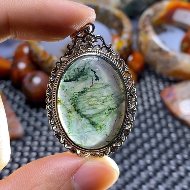 玛瑙/玉髓颈饰未镶嵌