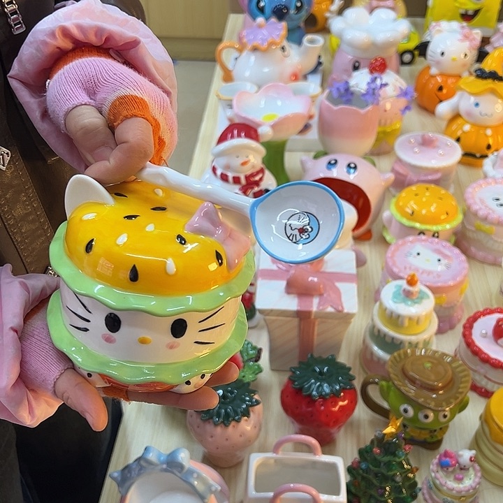摆件陶瓷等行业的产品出口