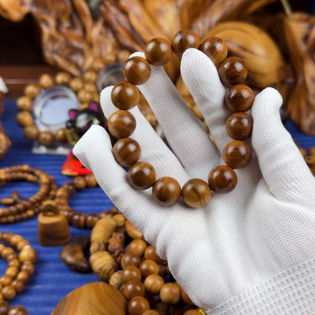 用***2柏木（崖柏）北太行崖柏陈化黑油骨料1.5精品