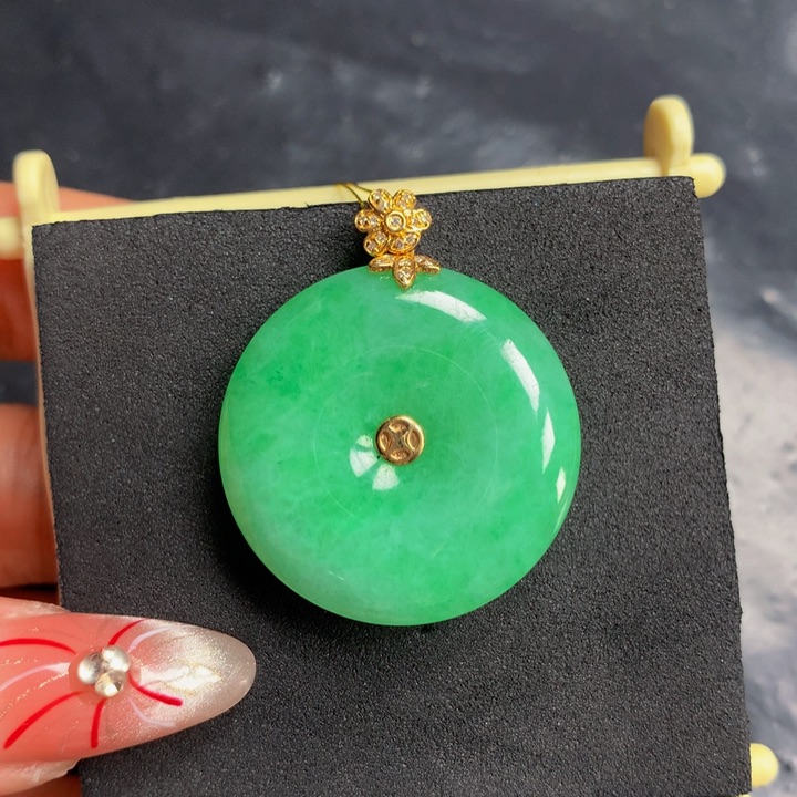 翡翠手链18K金镶嵌翡翠