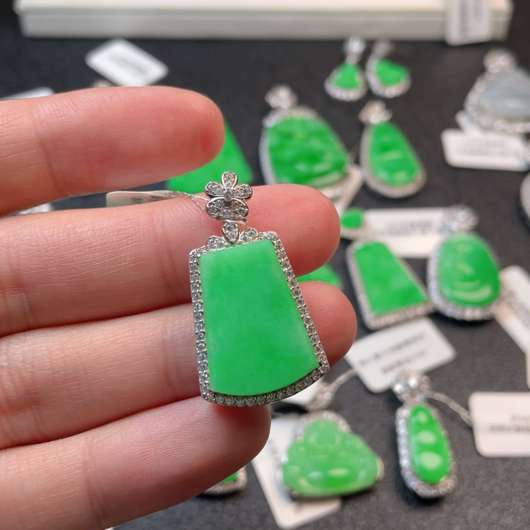 翡翠吊坠(不含链)银S925镶嵌