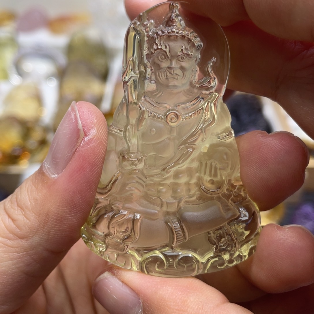 未镶嵌颈饰水晶定制