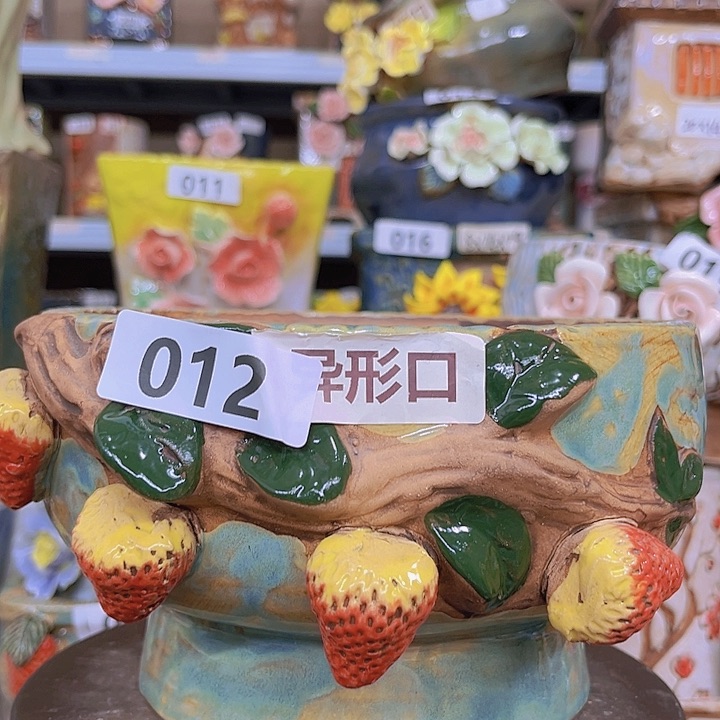 紫砂花盆陶瓷制品