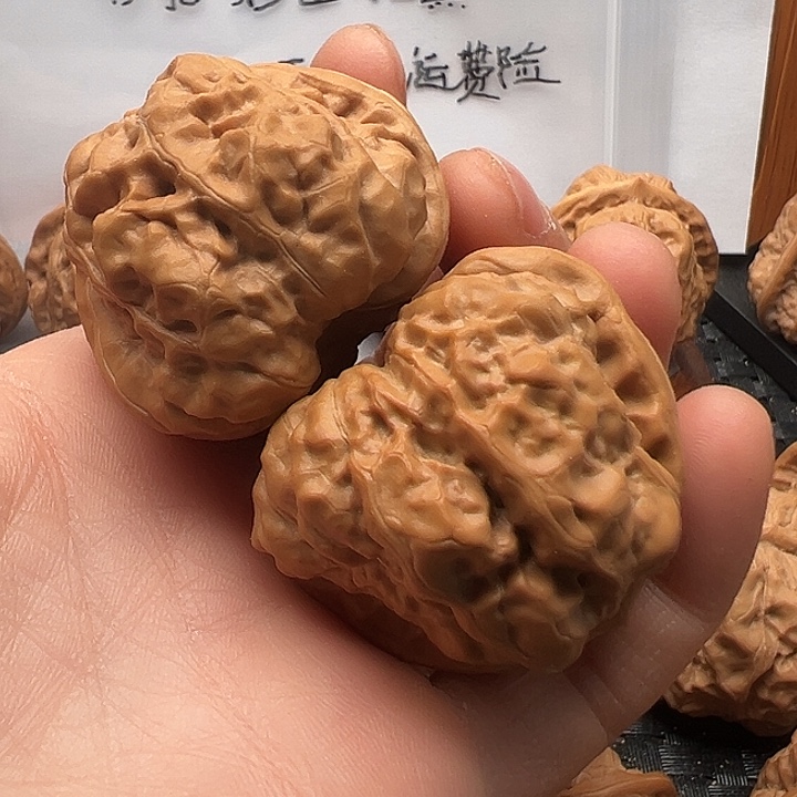 ****朴吊坠文玩核桃蛤蟆