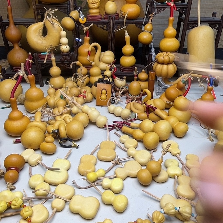 聚酯纤维三肚葫芦深情陪伴闪购价