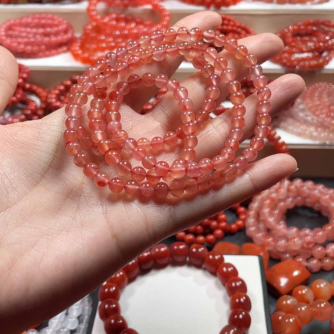 南红玛瑙未镶嵌手链