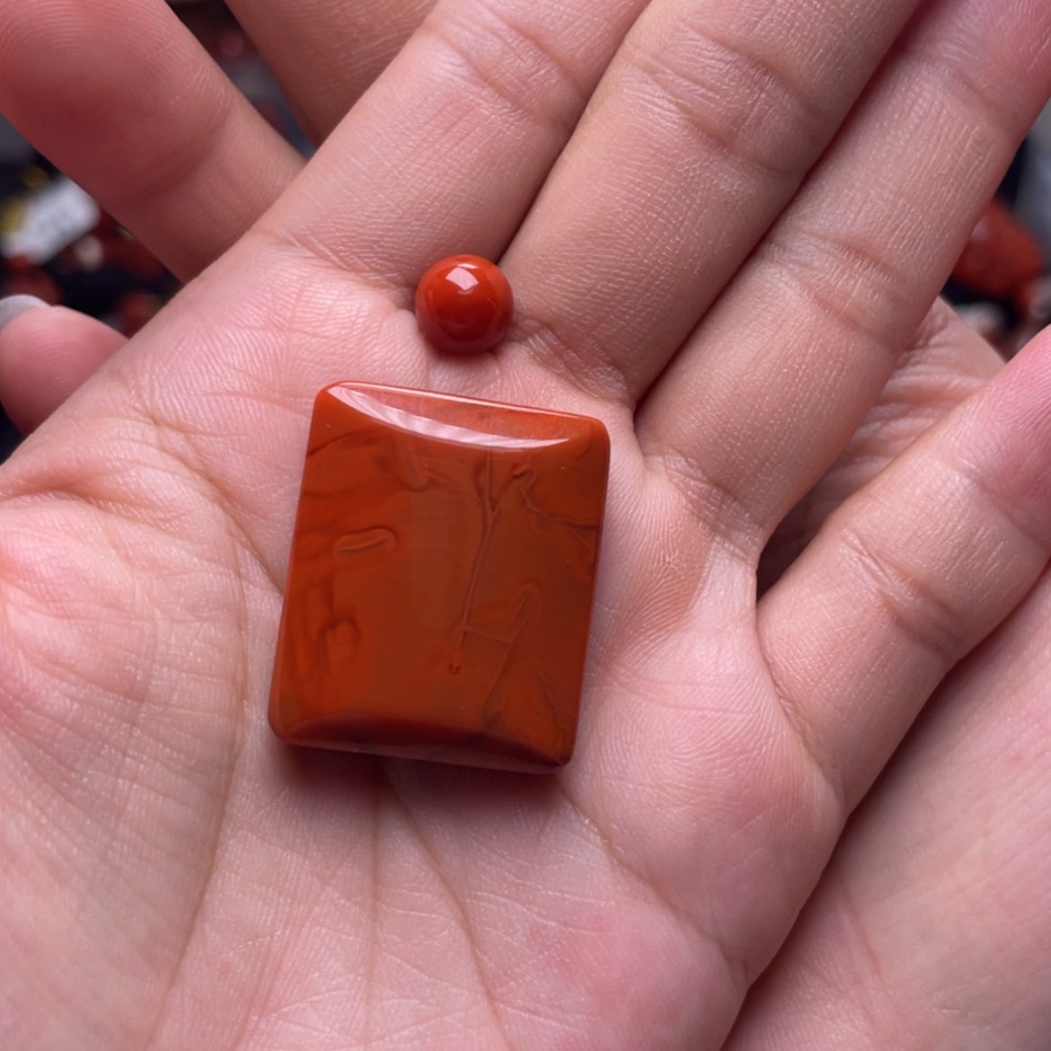 【闪购商品】未镶嵌满肉无事牌南红玛瑙敢*