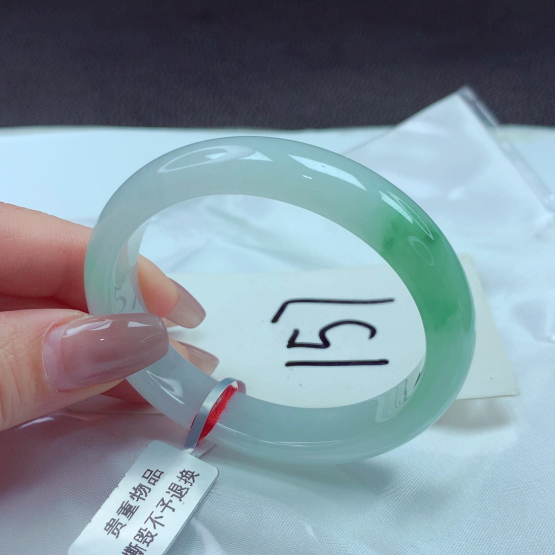 翡翠手镯未镶嵌Y***?手镯54贵妃