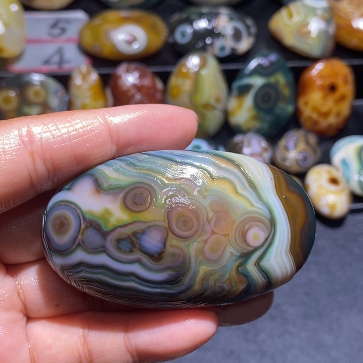 玛瑙/玉髓未镶嵌珠宝奇石164