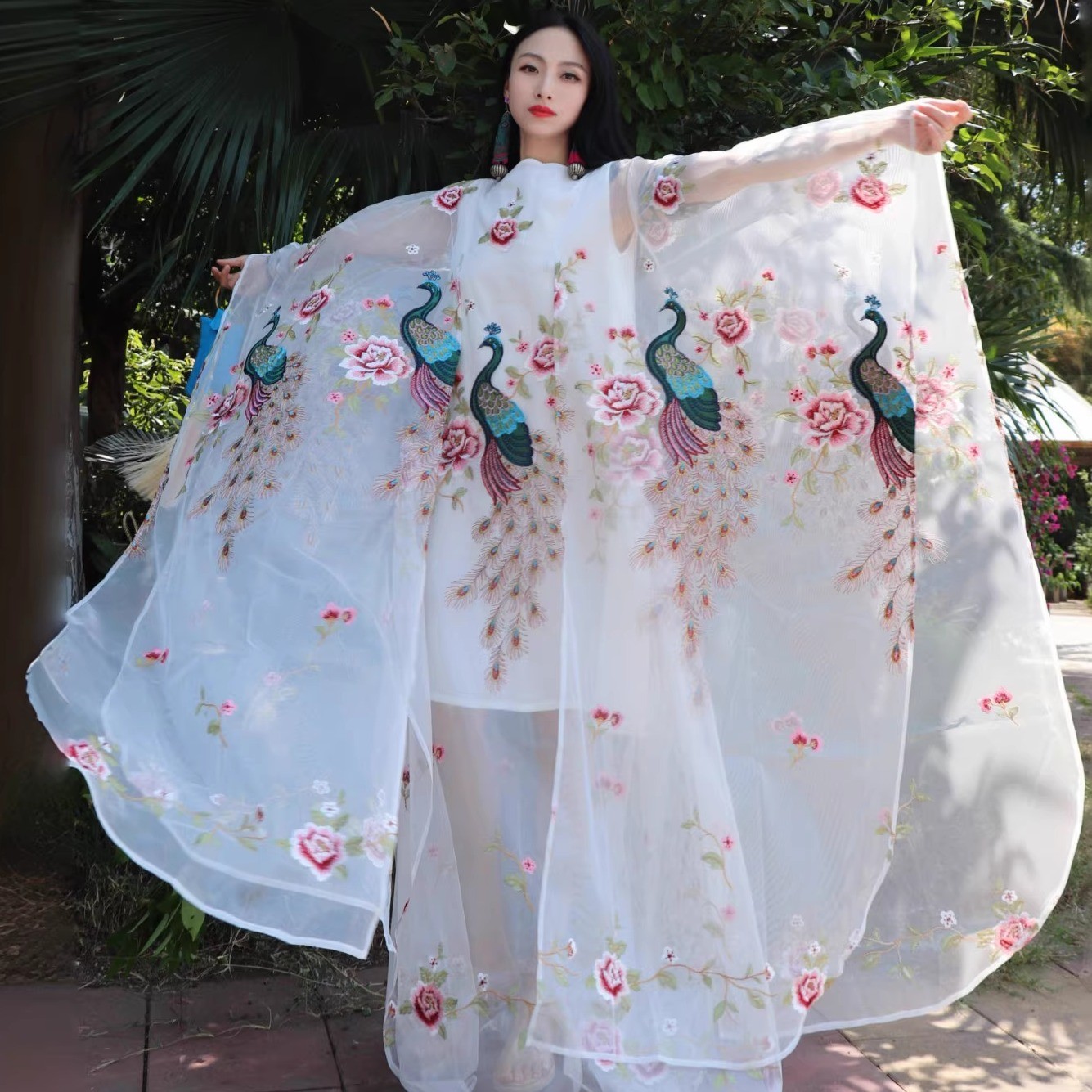 锦秀儿白纱仙女五彩孔雀牡丹刺绣大水袖宽松民族风中式袍子连衣裙